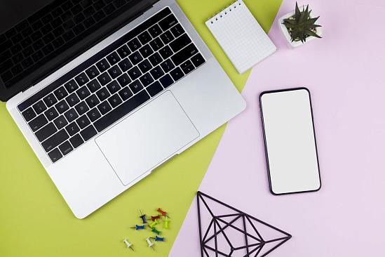 Мы в плену: как цифровая тревожность незаметно управляет нашей жизнью